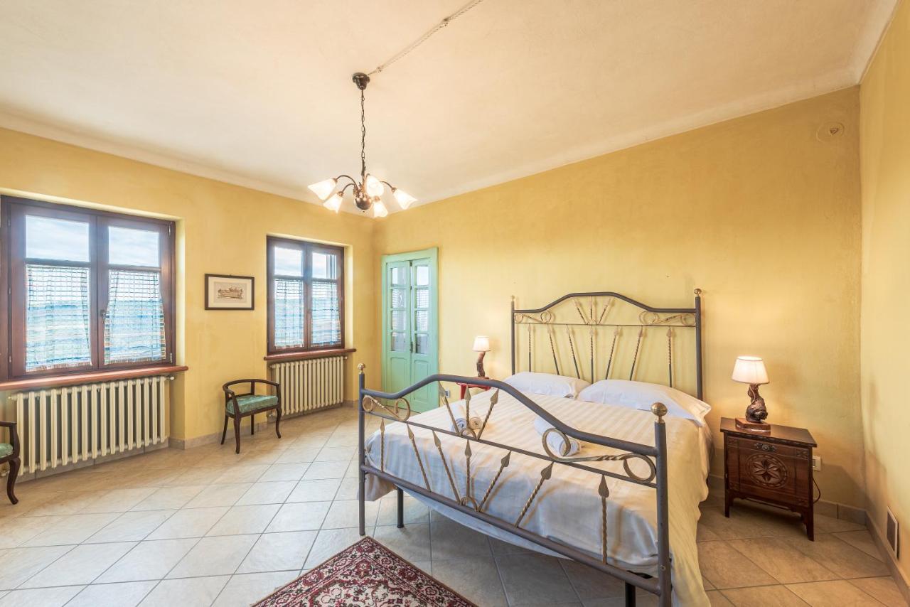 Villa Bricco Paglieri, Entire Villa Alba  Eksteriør billede