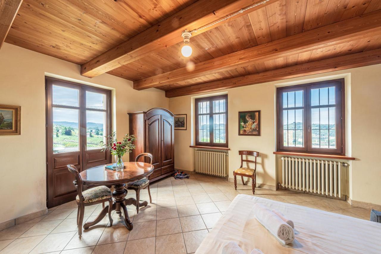 Villa Bricco Paglieri, Entire Villa Alba  Eksteriør billede