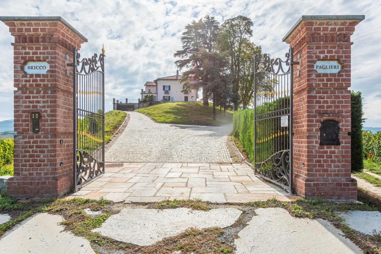 Villa Bricco Paglieri, Entire Villa Alba  Eksteriør billede