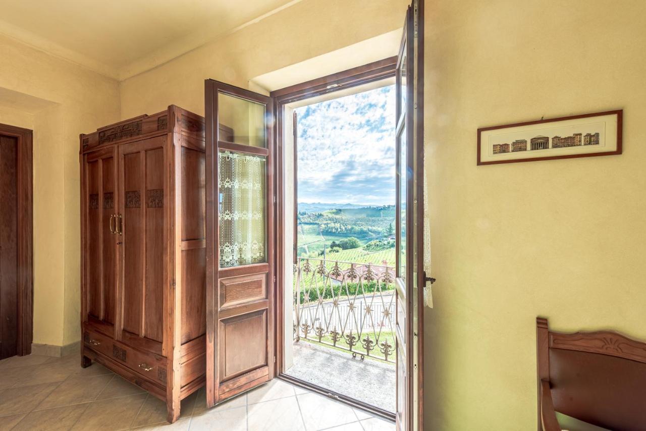 Villa Bricco Paglieri, Entire Villa Alba  Eksteriør billede