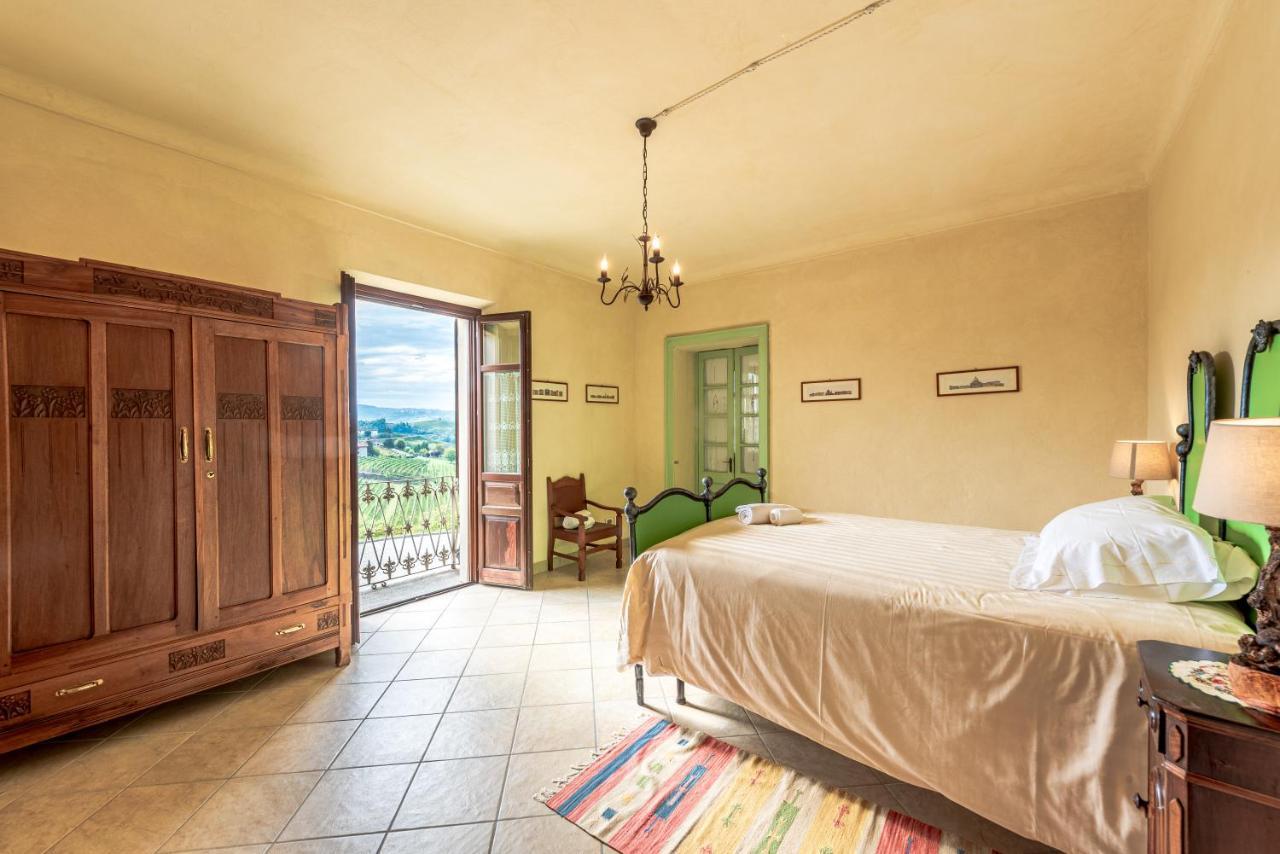Villa Bricco Paglieri, Entire Villa Alba  Eksteriør billede